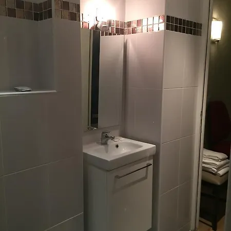 Allety Hotell