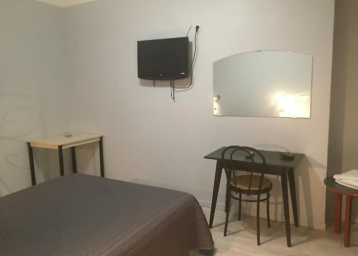 Allety Ξενοδοχείο *